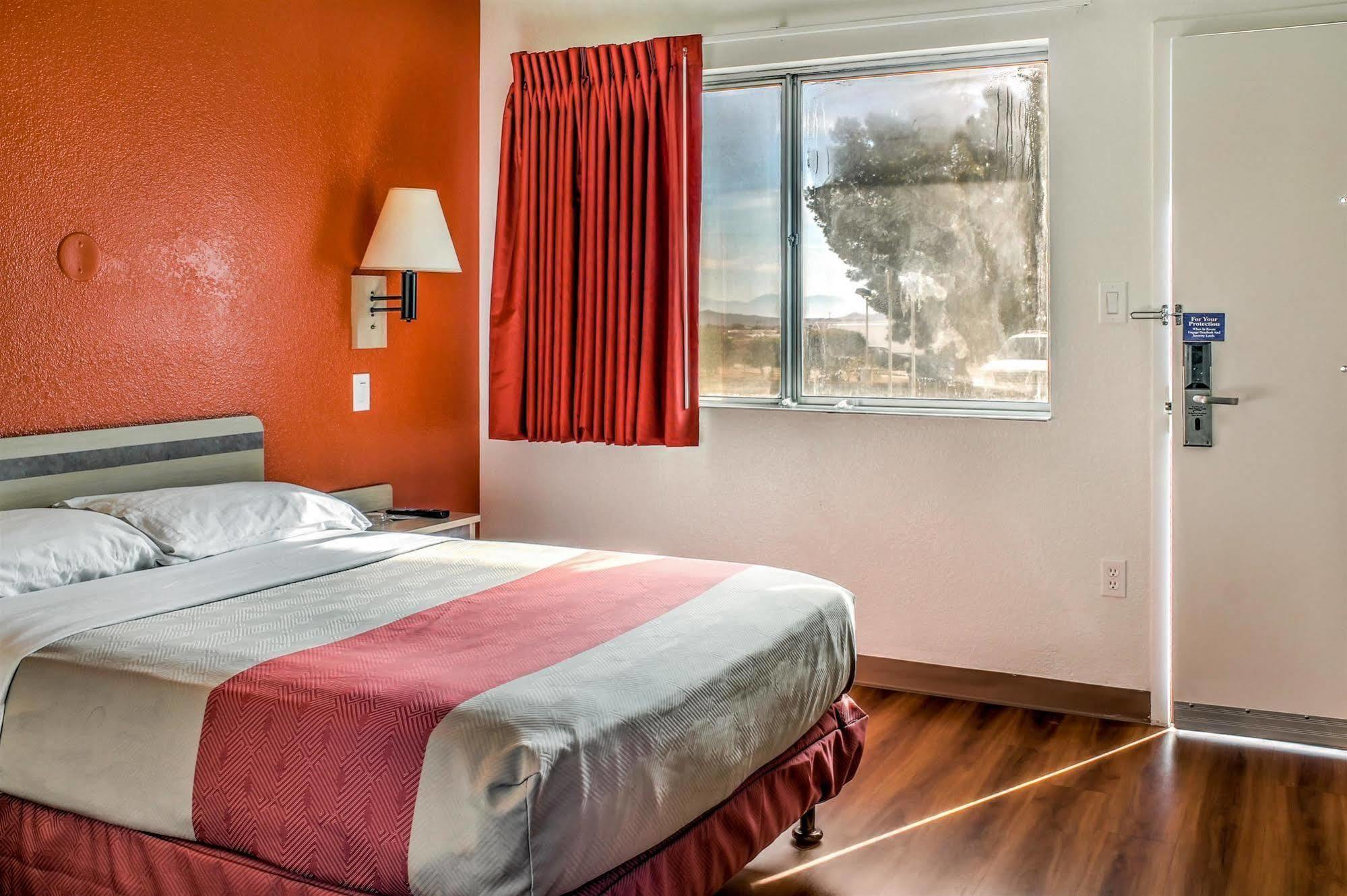 Motel 6-Mojave, Ca Dış mekan fotoğraf